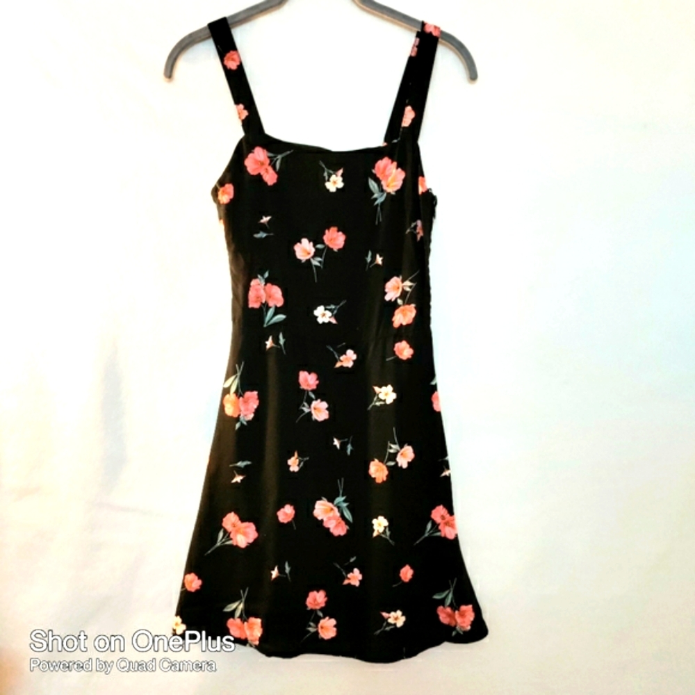 H&M Floral spring dress Small  Petite Girls & Women Junior Size 15 Summer Dress